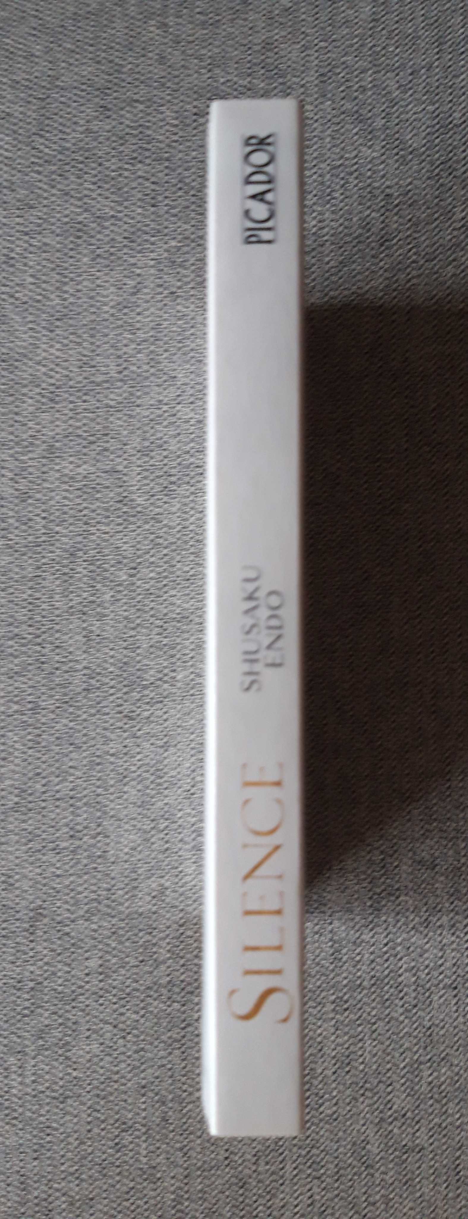 Livro "Silence " de Shusaku Endo