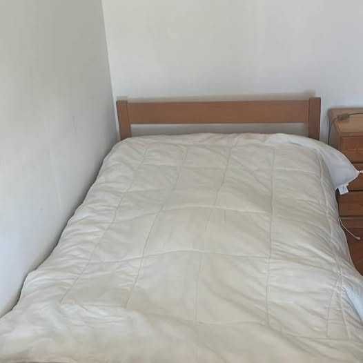 Mobília de quarto single com colchão,cama e mesa cabeceira