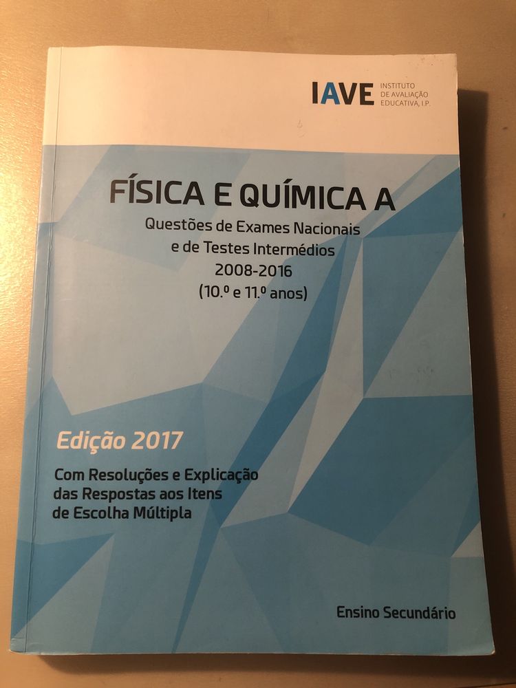 Livro IAVE Física e Química A