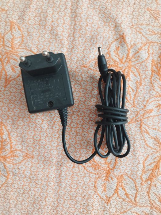 Ładowarka retro Noki z grubym bolcem