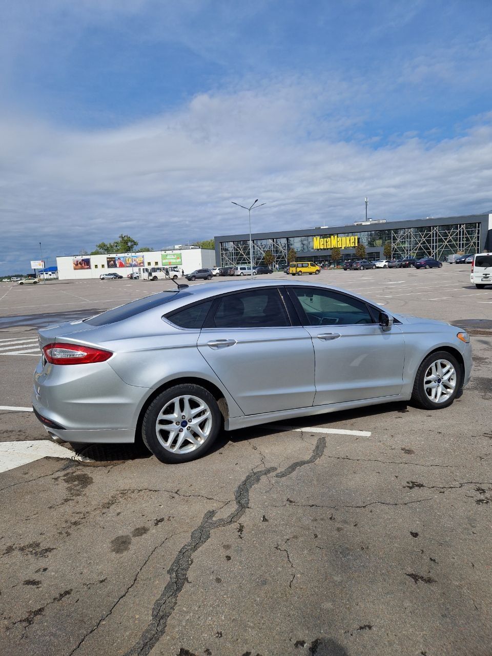 Ford Fusion 2016рік 2.5 газ бенз