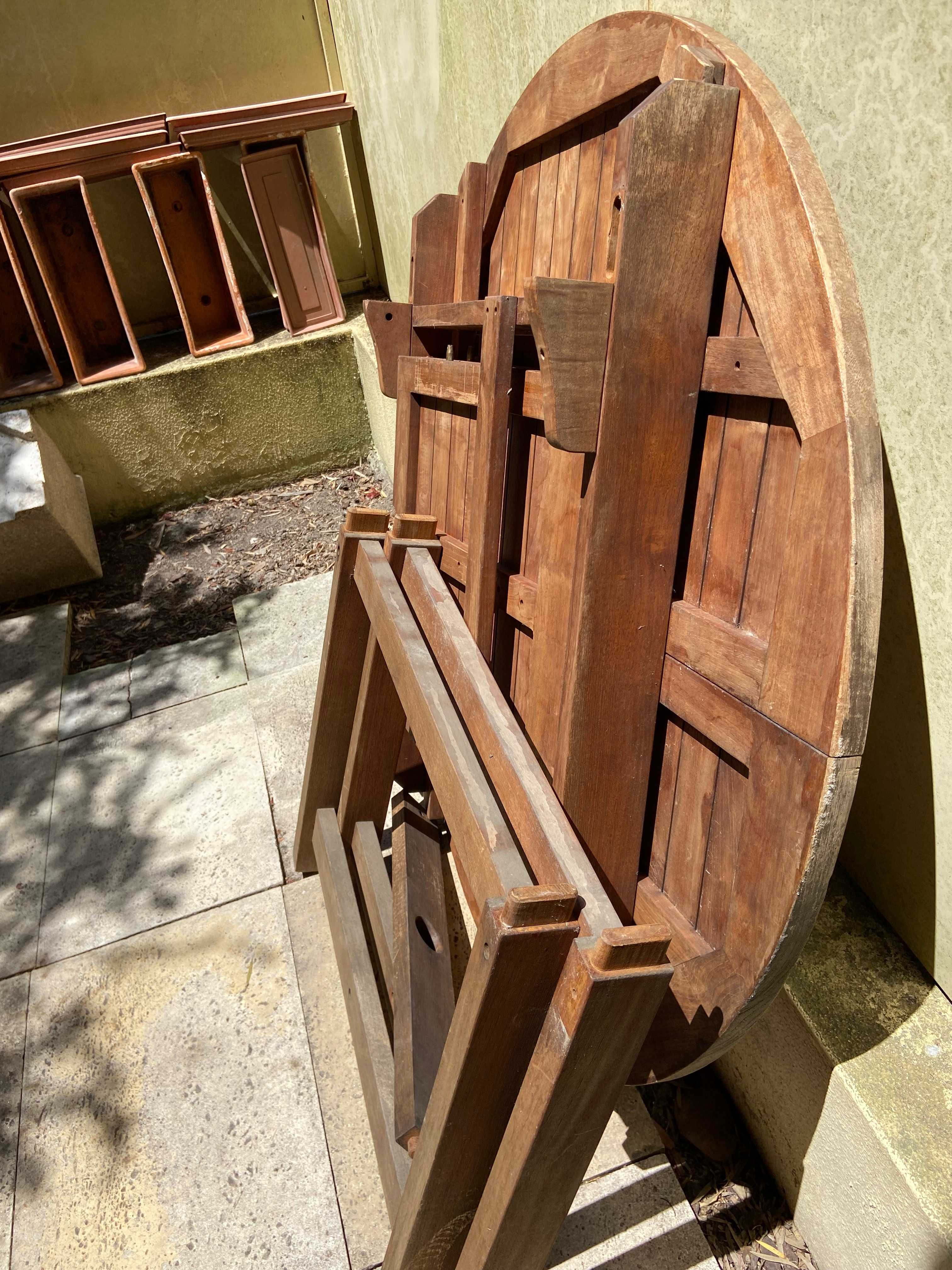Mesa de Jardim em madeira Teca de 1.20 m x1.70 m