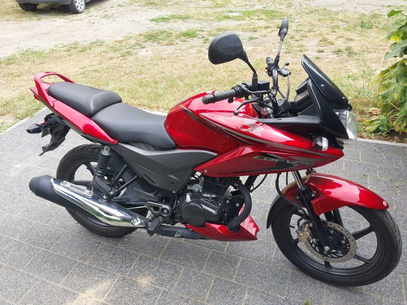 Motocykl Honda CBF 125