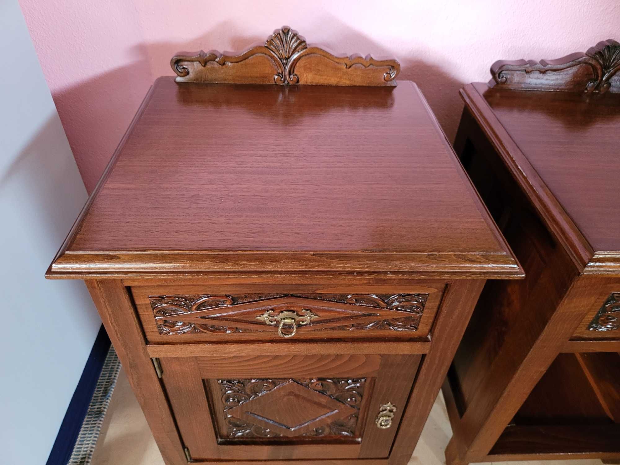 Mesas de cabeceira vintage em madeira maciça - óptimo es