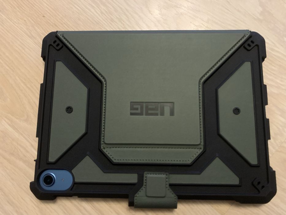 Планшет Apple iPad 11 (2025) 128GB Wi-Fi Blue (MD4A4)