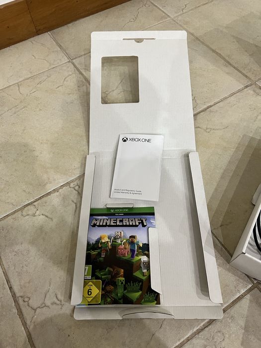 Xbox One S All Digital Edition - 1TB
