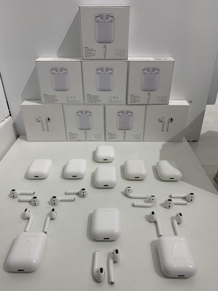 Наушники AirPods  оригинал левый, правый, кейс ! А1602 A1722 A1523