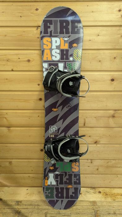 Deska snowboardowa Firefly Splash 135 cm + wiązania (787)