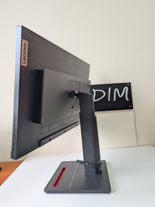 2022р. Монітор Lenovo ThinkVision P24h-2L/QHD/LED/IPS/Тонкі рамки/24"
