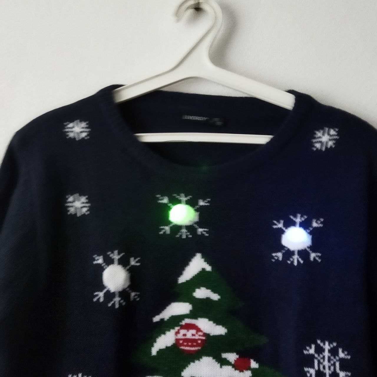 Новогодний свитер Livergy  большой размер светящийся LED RGB
