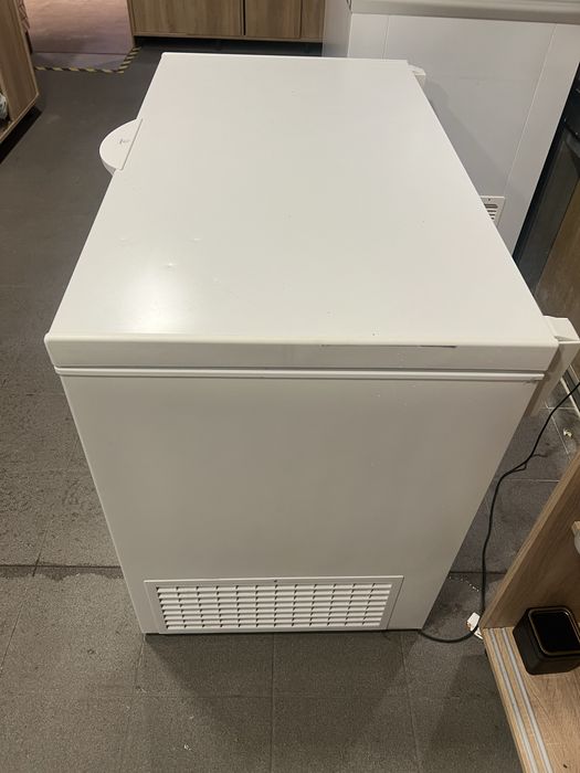 Congelador horizontal - INDESIT  300 H