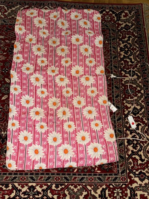 Продам комплект электро простыней 2шт