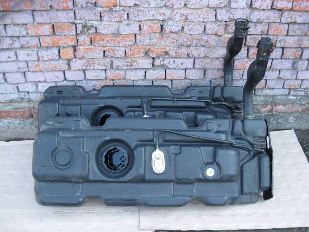 Бак топливный на VITO-VIANO W639