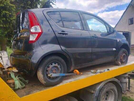 Auto osobowe suzuki splash