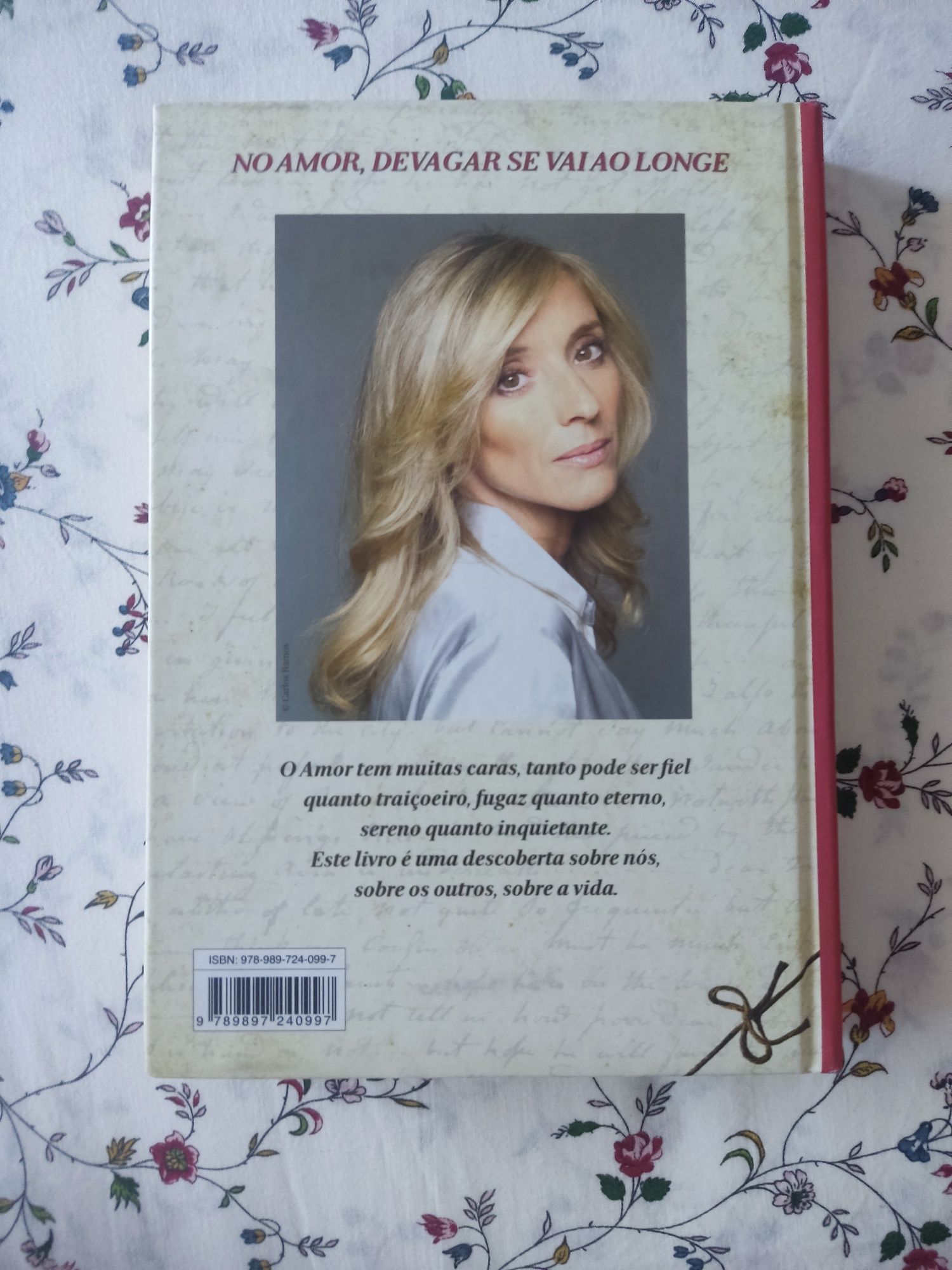 Livro "Há sempre uma primeira vez" de Margarida Rebelo Pinto