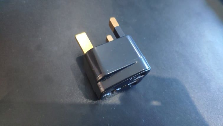 Adaptadores de tomada portuguesa para inglesa