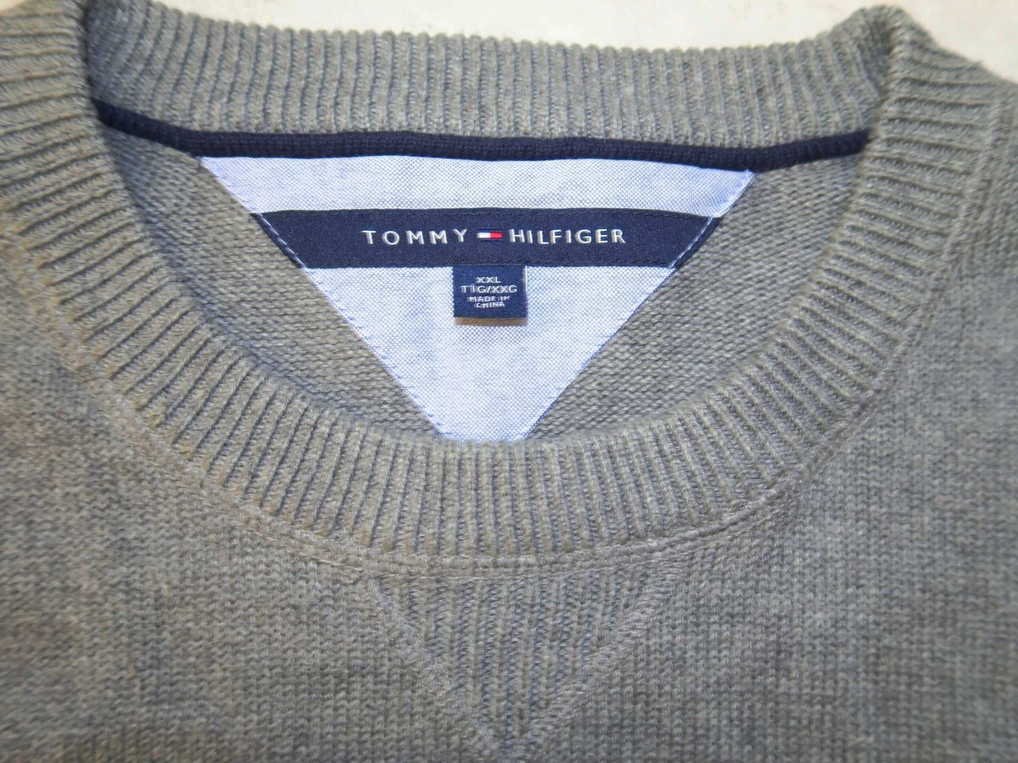 Tommy Hilfiger sweter w serek XXL