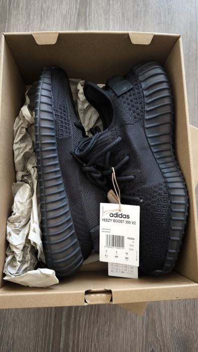 Yeezy Boost 350 V2 ONYX