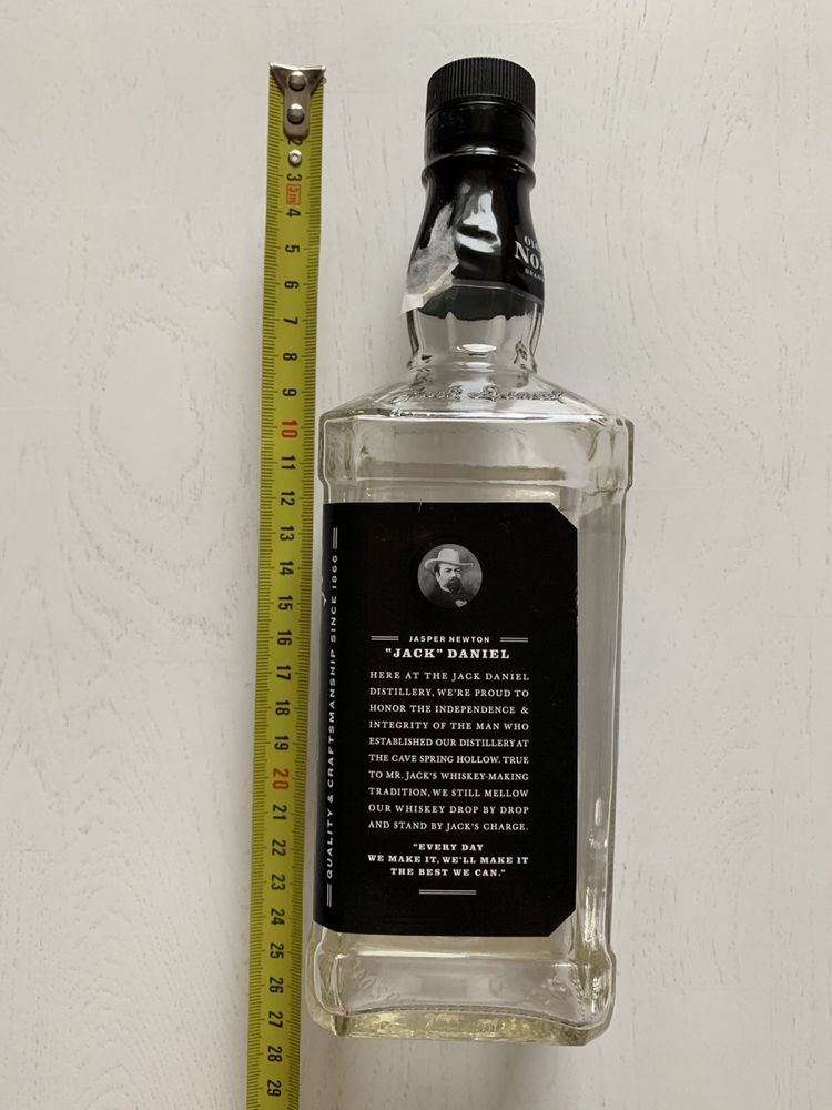 Пустая бутылка от виски Jack Daniels 0,7 л