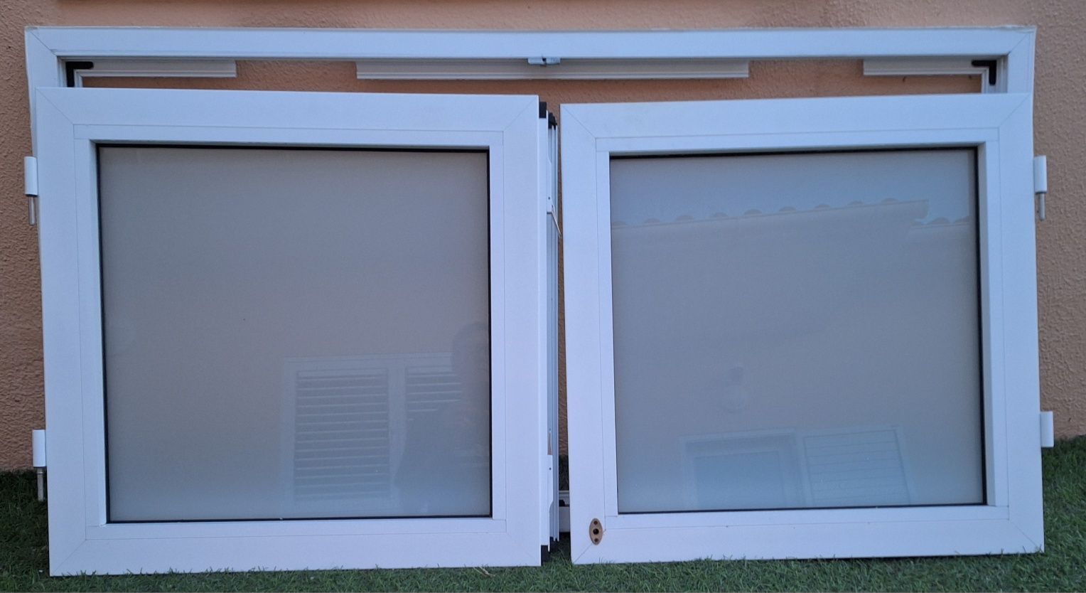 Portas de armario em alumínio branco lacado
