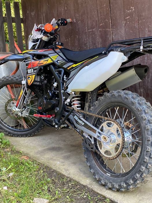 BSE j4 350cc  обмін на авто-мото