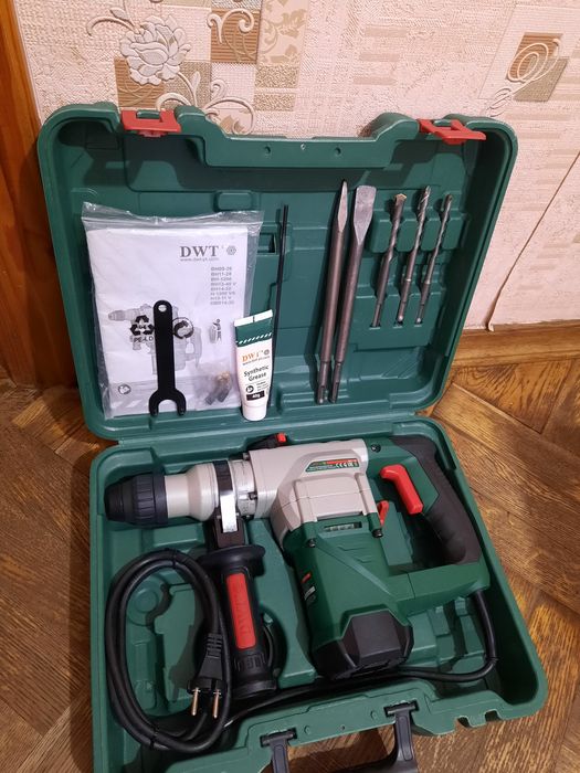 Перфоратор DWT BH11-28,1050вт,4дж,sds-plus