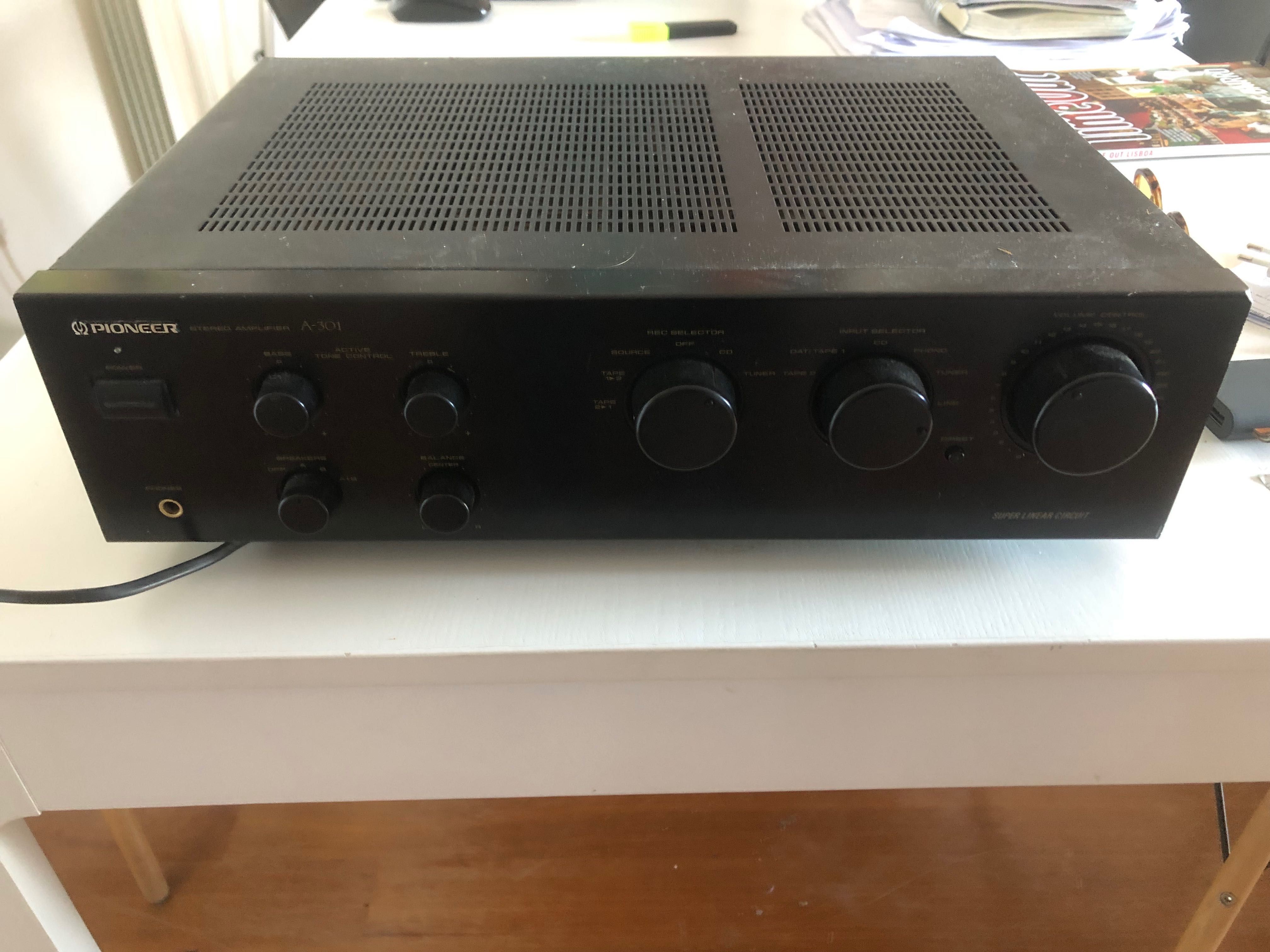 Amplificador Pioneer A-301