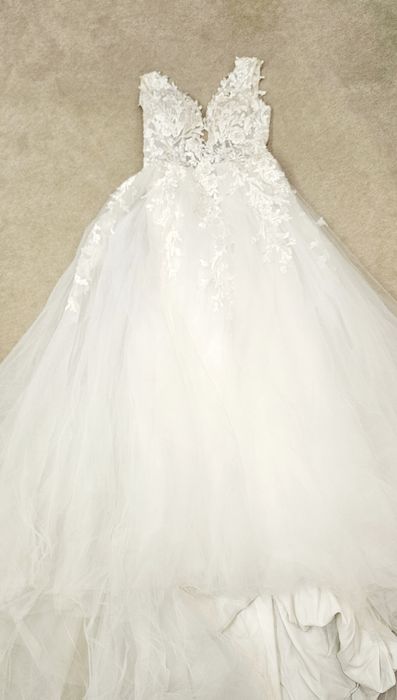 Продам весільну сукню Berta radelli