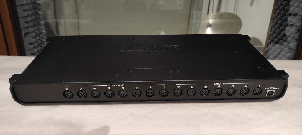 Motu midi express 128