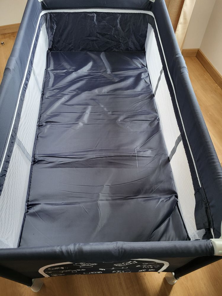 Giordani - Berço/cama de viagem com dois níveis