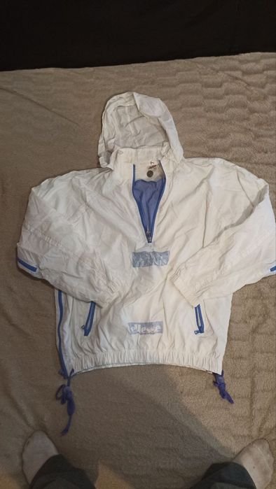 Ellesse вінтажний анорак розмір L-M