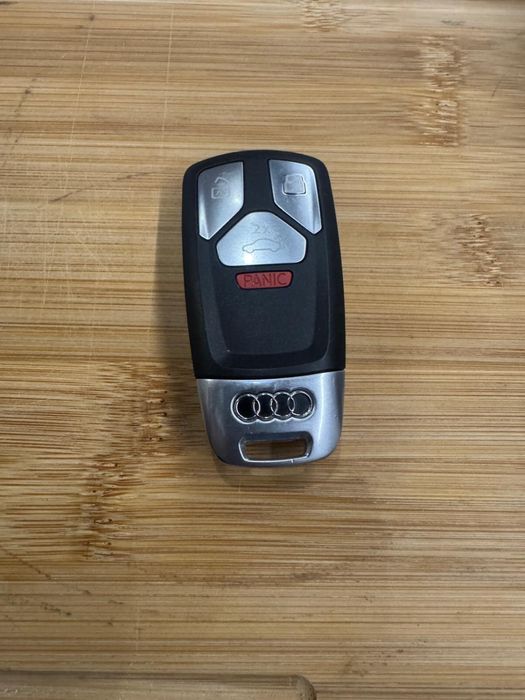 Pilot kluczyk AUDI USA A4 A5 Q5 Oryginalny
