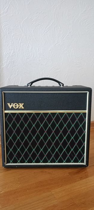 Vox pathfinder 15 r
