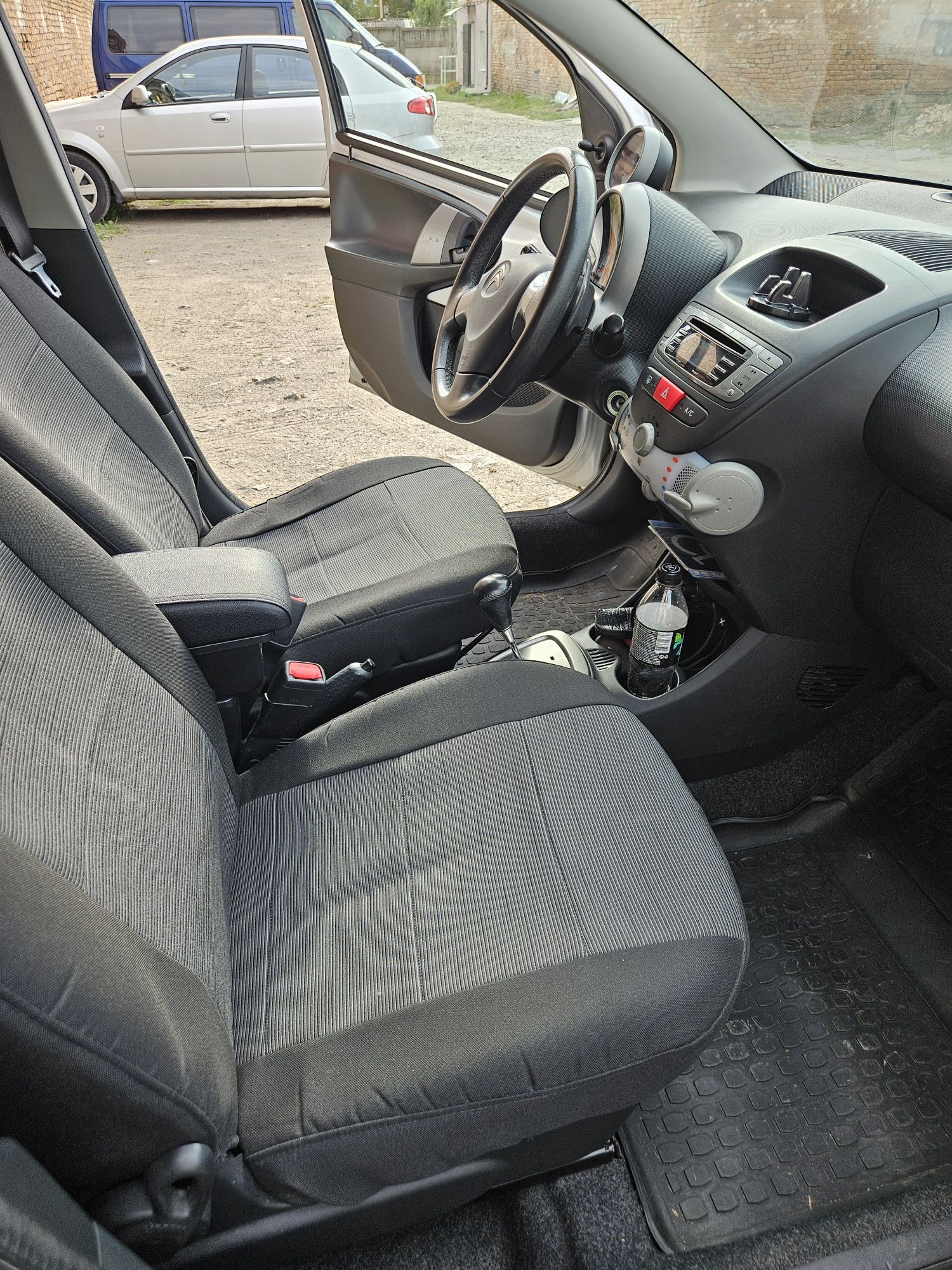 Продам Citroen C1