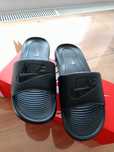 Klapki Nike r.36,5