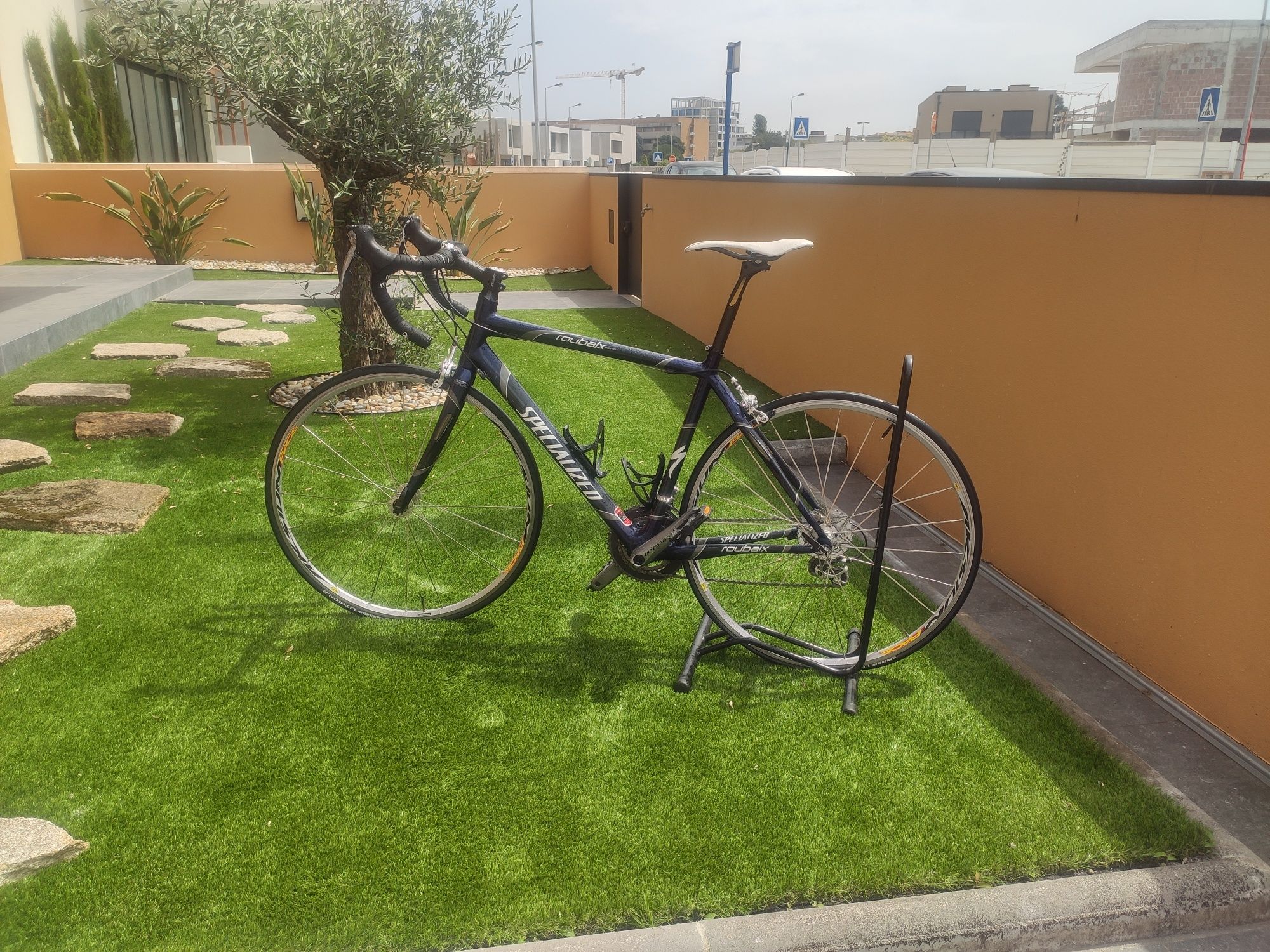 Bicicleta Specialized Roubaix Elite