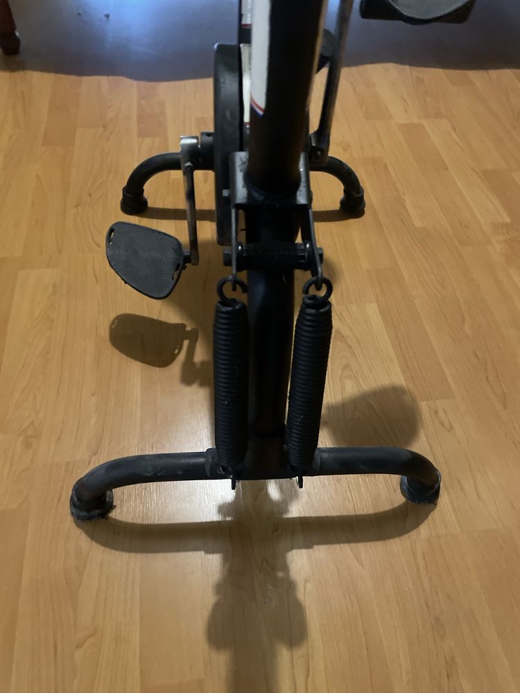Bicicleta de ginastica como nova