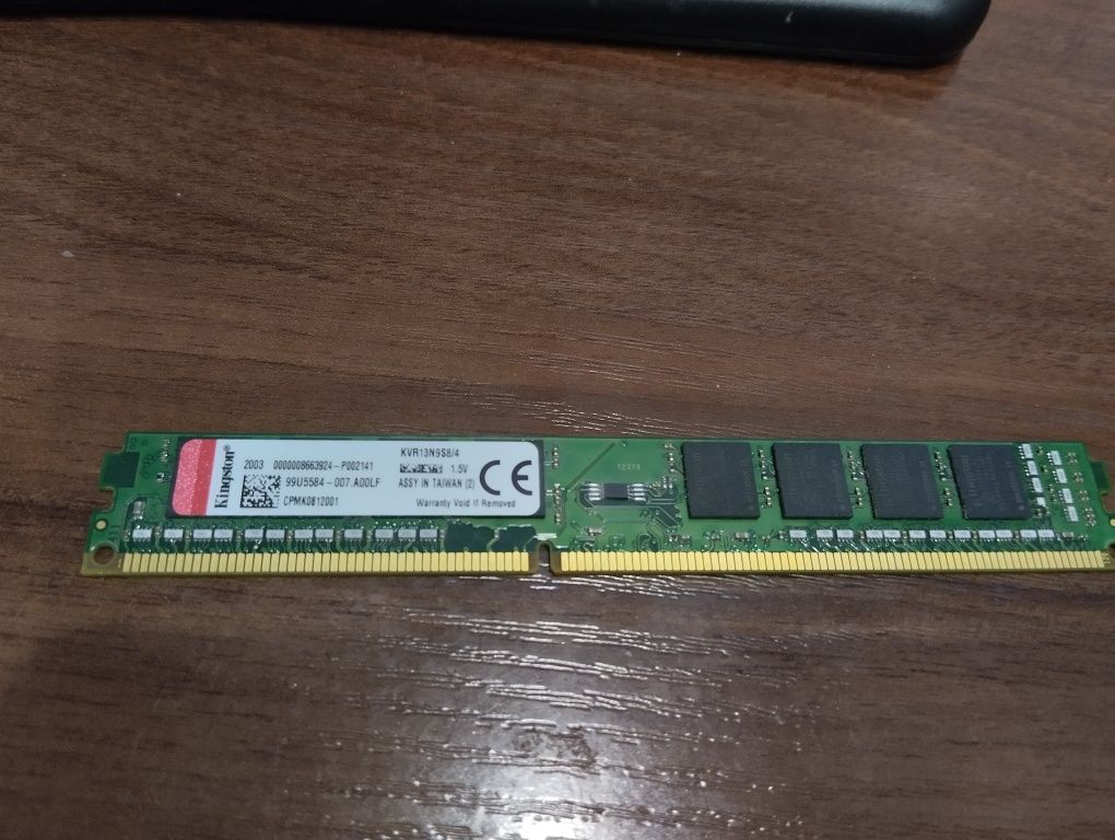 DDR3, 4GB, 1333MHz
