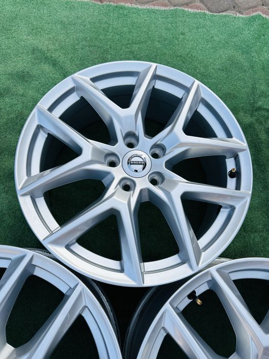 Диски легкосплавні 5/108 R18 Volvo XC-60 7.5J ET-50.5
