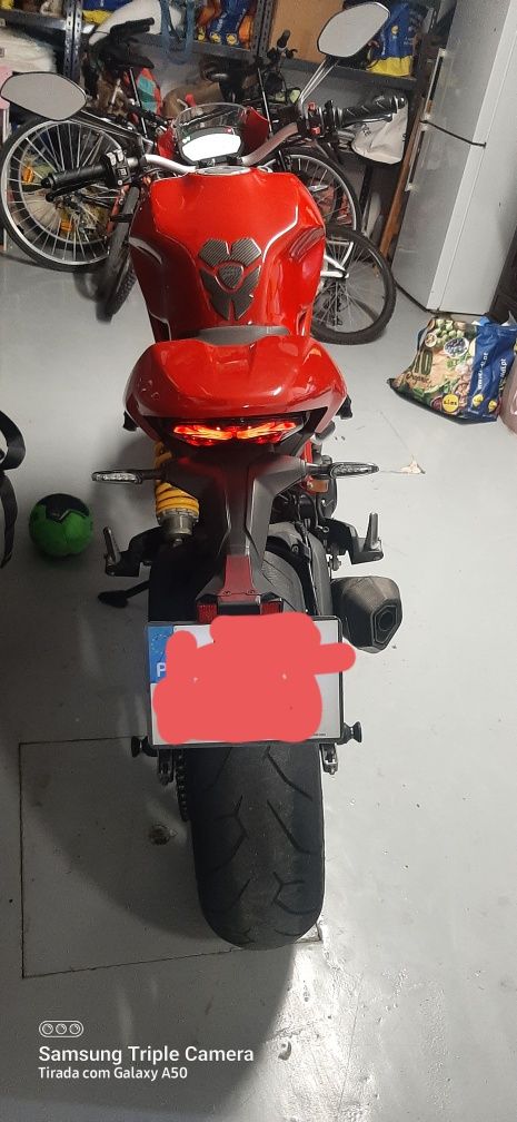 Ducati Monster 796