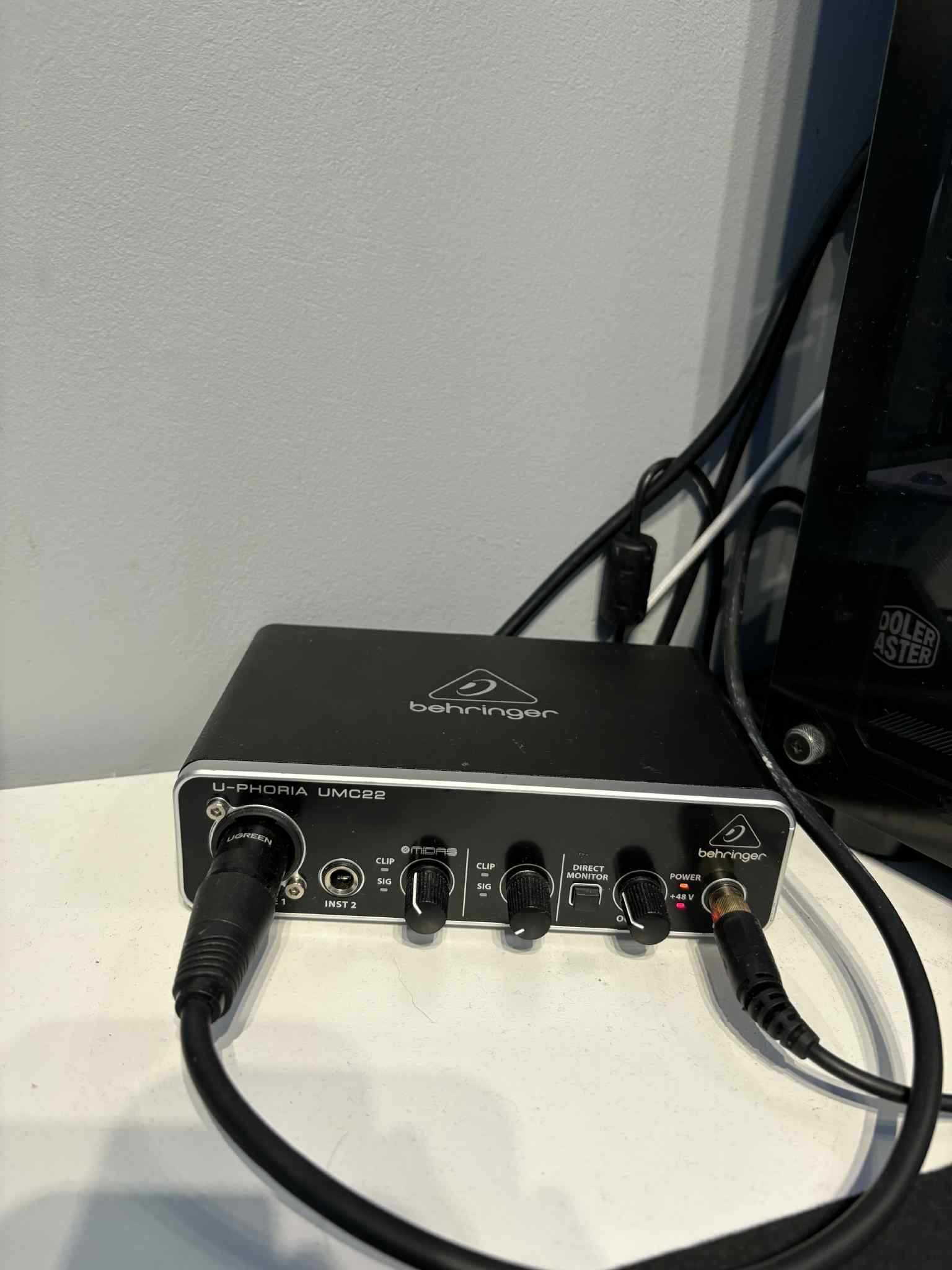 Interfejs audio Behringer u-phoria umc-22
