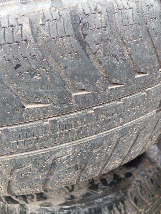 Продаж металевих дисків р17 5х117/3 є 4штуки