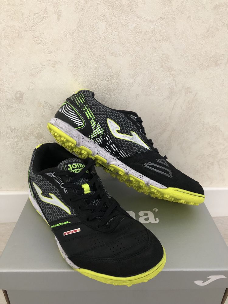 Сороконожки Joma розмір 43