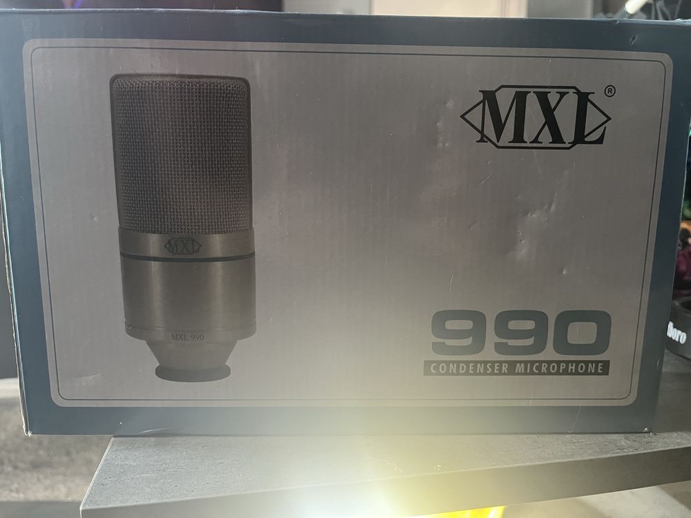 Mikrofon pojemnościowy wielkomembranowy MXL990