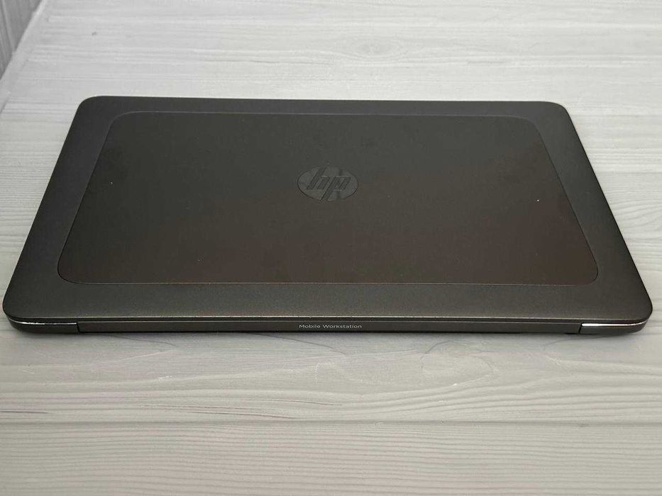 HP Zbook G4  | i7-7820HQ  | 16 GB x 512 SSD
