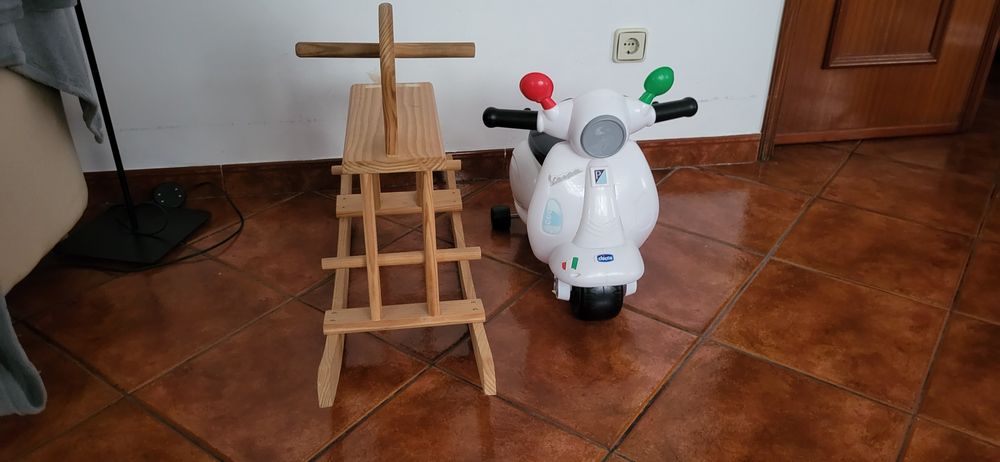 Brinquedos de criança  ate aos 4anos