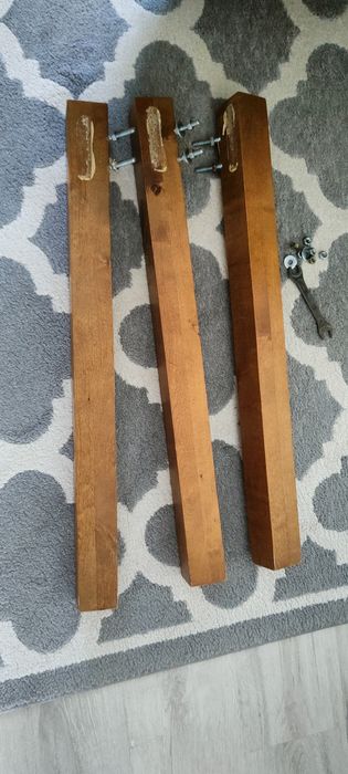 Rozkładany stół+ 6 krzeseł