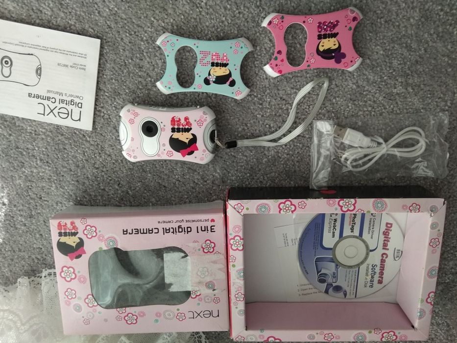 Nowa kamera aparat Next super prezent