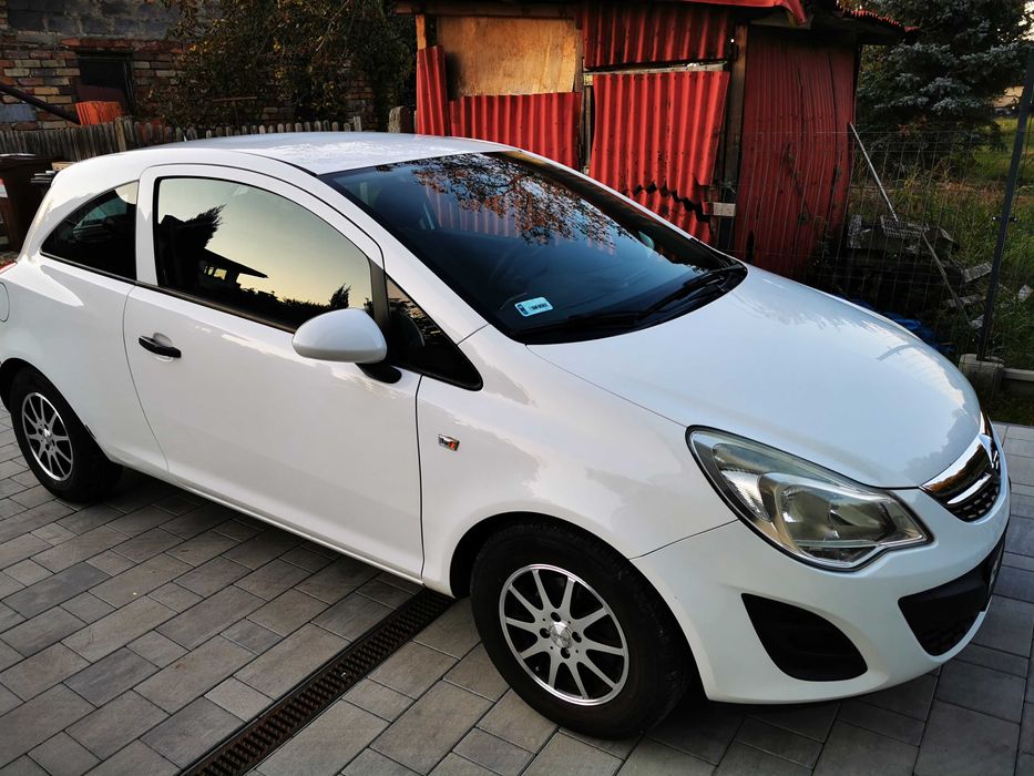 Opel Corsa d 1.2 benzyna
