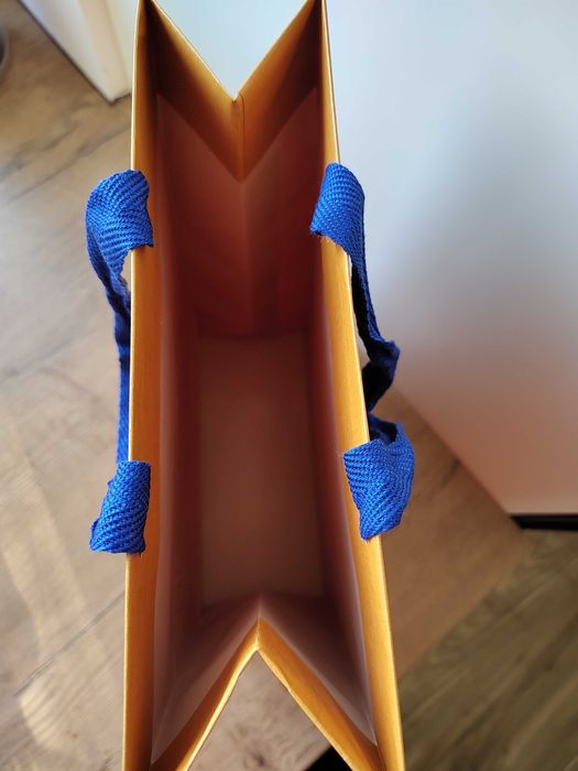 Torebka papierowa Louis Vuitton